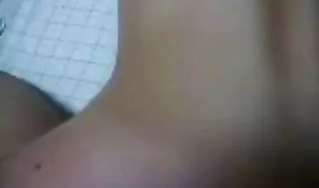 Kyoko tollera il piacere di video porno gratis amatoriali italiani due cazzi enormi