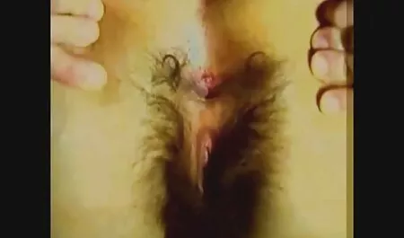 Seducente Carmen video porno amatoriali veri italiani si masturba