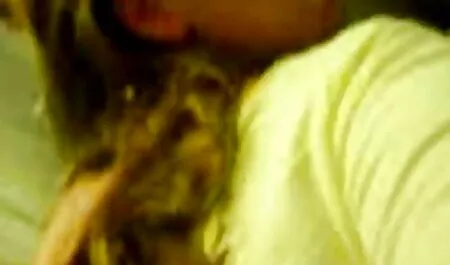 Yoshiki Aogiri video porno amatoriali coppie italiane ha un culo e una fessura piena di sperma