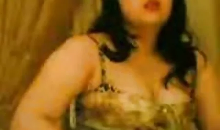 Massage Rooms cornea video porno amateur italiani milf ottiene torta di panna