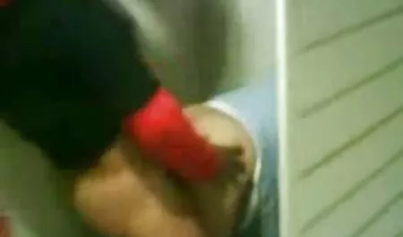 Legato nudo dritto video amatoriali xxx italiani ragazzi