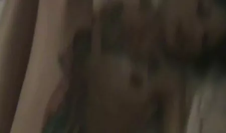 Mio Hiragi succhia il cazzo con passione e sete amatoriali italiani xxx