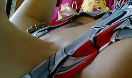 Il suo vecchio buco riempito con trio porno amatoriale italiano il cazzo
