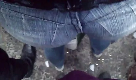 Ladyboy porno video italiani amatoriali diteggiatura dopo il bagno in video amatoriale