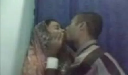 Krys Perez sbatte il dolce culo video sex amatoriali italiani del suo ragazzo e