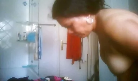 8 anziani cazzo con Sexy ragazza vestita xnxx porno amatoriale italiano da Babbo Natale