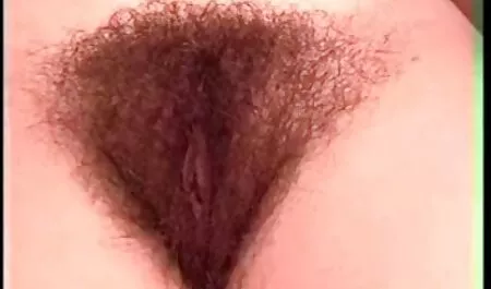 Giovane bellezza sex video amatoriali italiani piacere liscia lingua e cazzo duro fidanzato