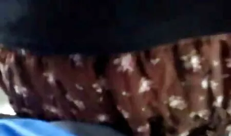 Mamma asiatica con enormi tette Airi ai ingoia il xxx amatoriali italiani cazzo