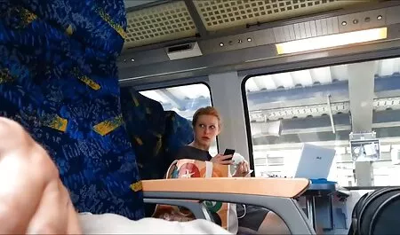 Affascinante rossa fa un pompino con video porno italiani amatoriale un grosso cazzo in POV video in video amatoriale